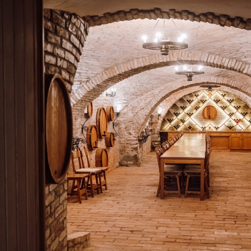 DEGUSTARE DE 4 VINURI LA PETRY ESTATE WINERY