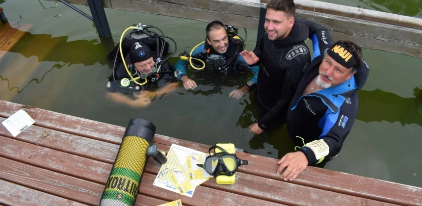 NAUI ALAPSZINTŰ BÚVÁRTANFOLYAM