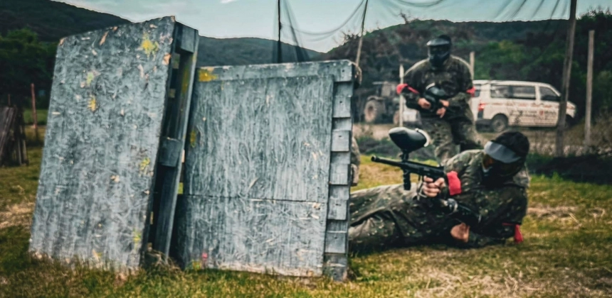 PAINTBALL PRIVAT ÎN AER LIBER