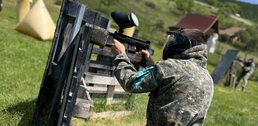 PAINTBALL PRIVAT ÎN AER LIBER