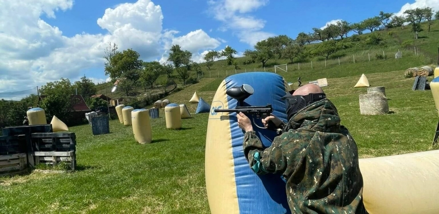 PAINTBALL PRIVAT ÎN AER LIBER