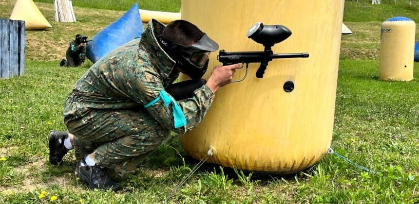 PAINTBALL PRIVAT CU BULE NELIMITATE