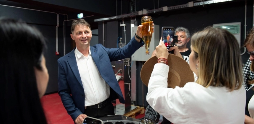 VIZITA CRAMEI ȘI DEGUSTARE DE VINURI ÎN INIMA TRANSILVANIEI