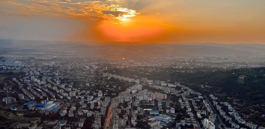ZBOARĂ DEASUPRA ORAȘULUI TÂRGU MUREȘ – EXPERIENȚĂ PANORAMICĂ